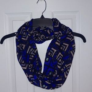 Chatties Infinity Scarf Geometric Blue and Beige